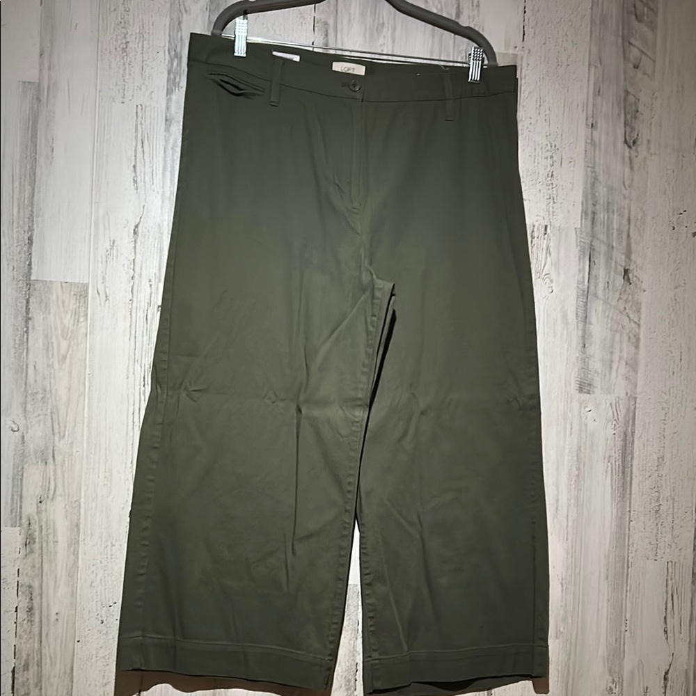 LOFT Olive Ankle Pants